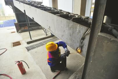 淘汰高煤耗小鍋爐濟(jì)南熱力謀劃清潔供熱藍(lán)天夢(mèng)